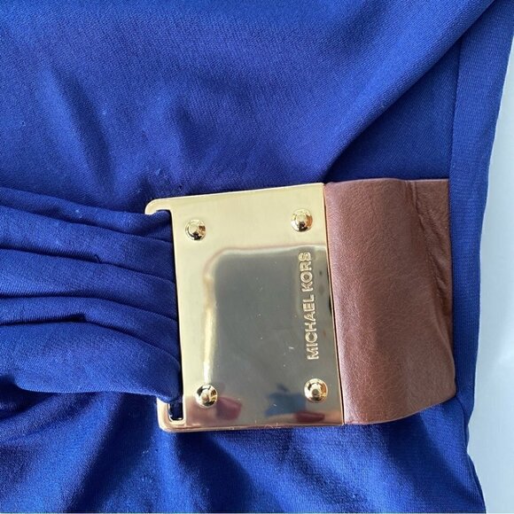 Michael Kors stretch jersey top with crew neckline and  long sleeves - Picture 10 of 10